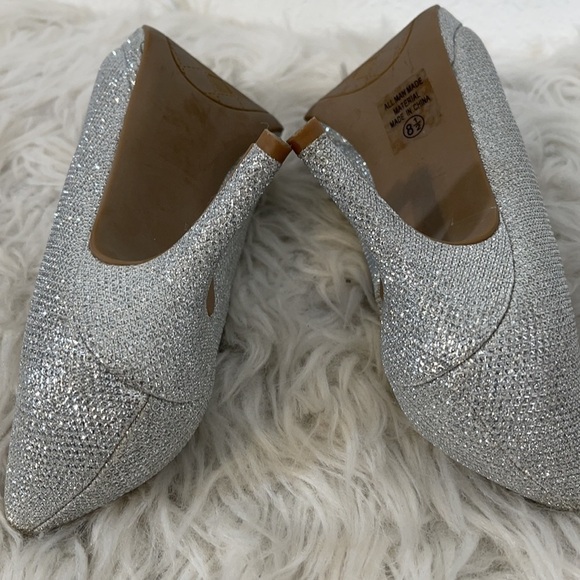 City Classified Comfort Side Silver Glitter Sparkly Peep Toe Platform Heels 8.5 - Picture 7 of 8